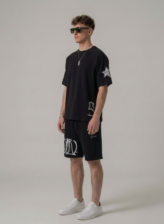 Strz era loud moves tee